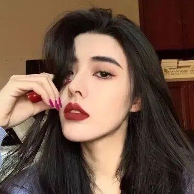 袖珍女仆小梅